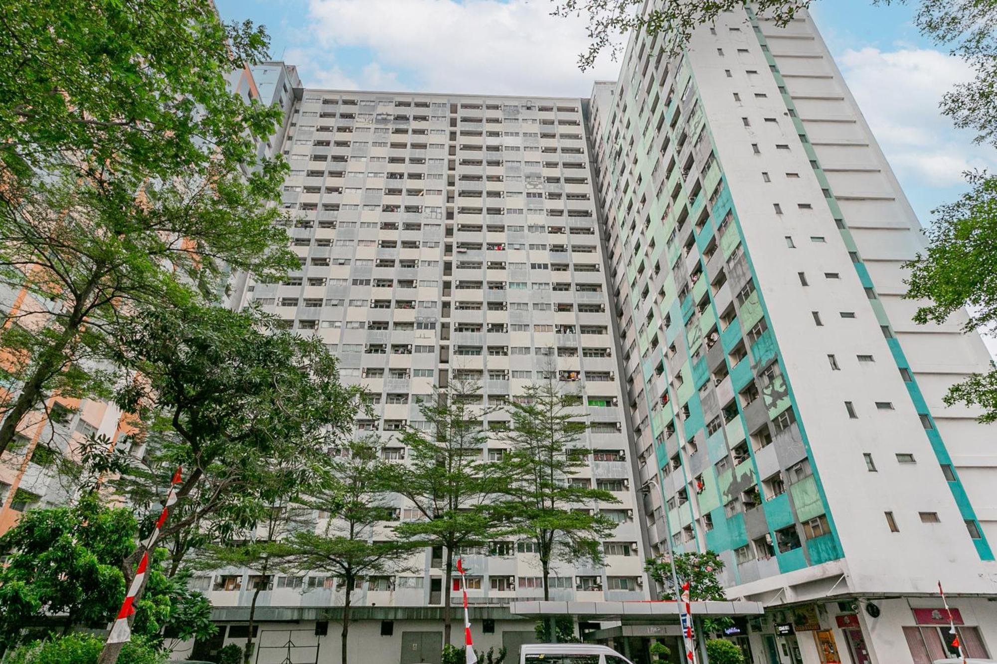 Super Oyo Capital O Deroyal Sentra Timur
